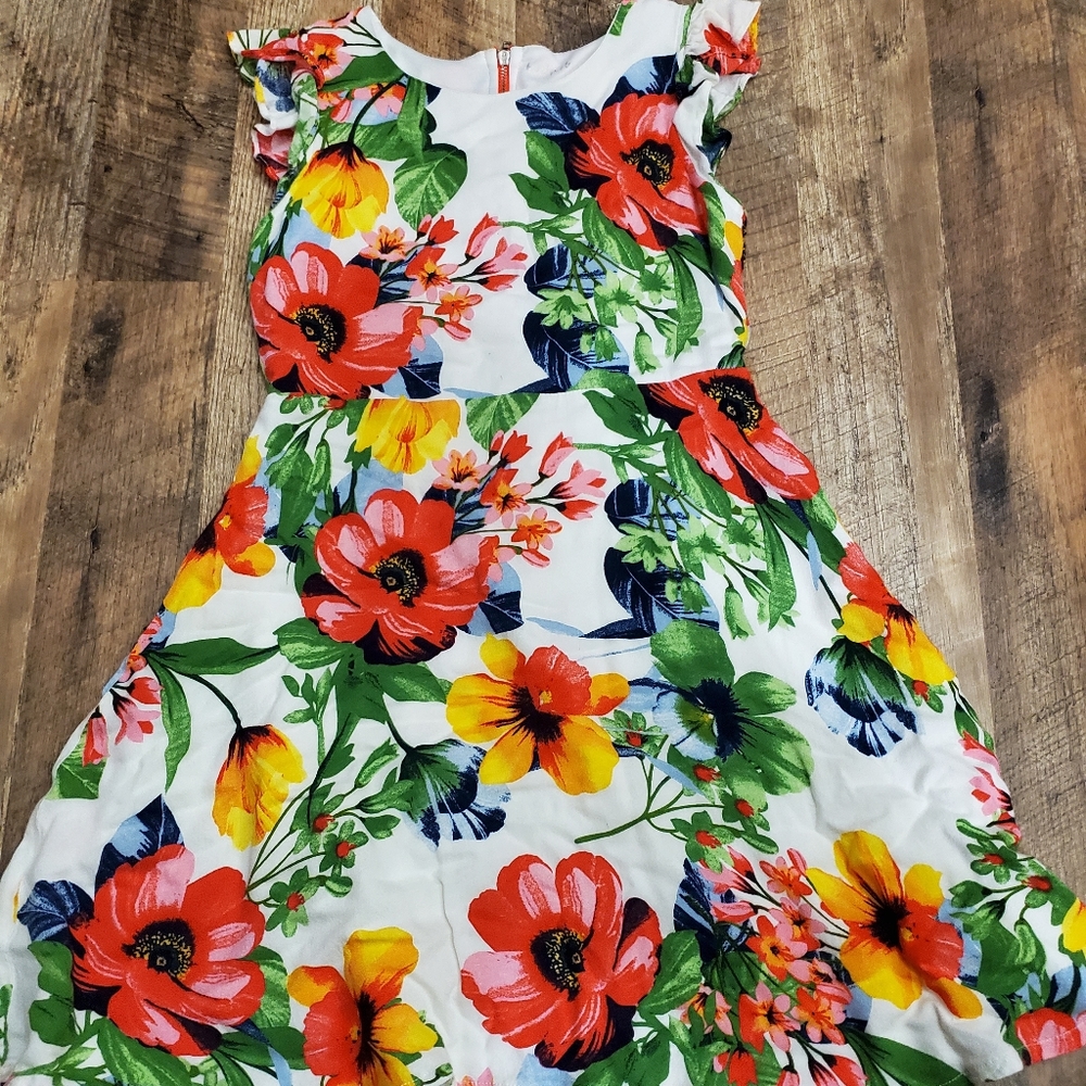 Girls dress